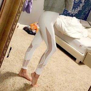 Lululemon mesh legging